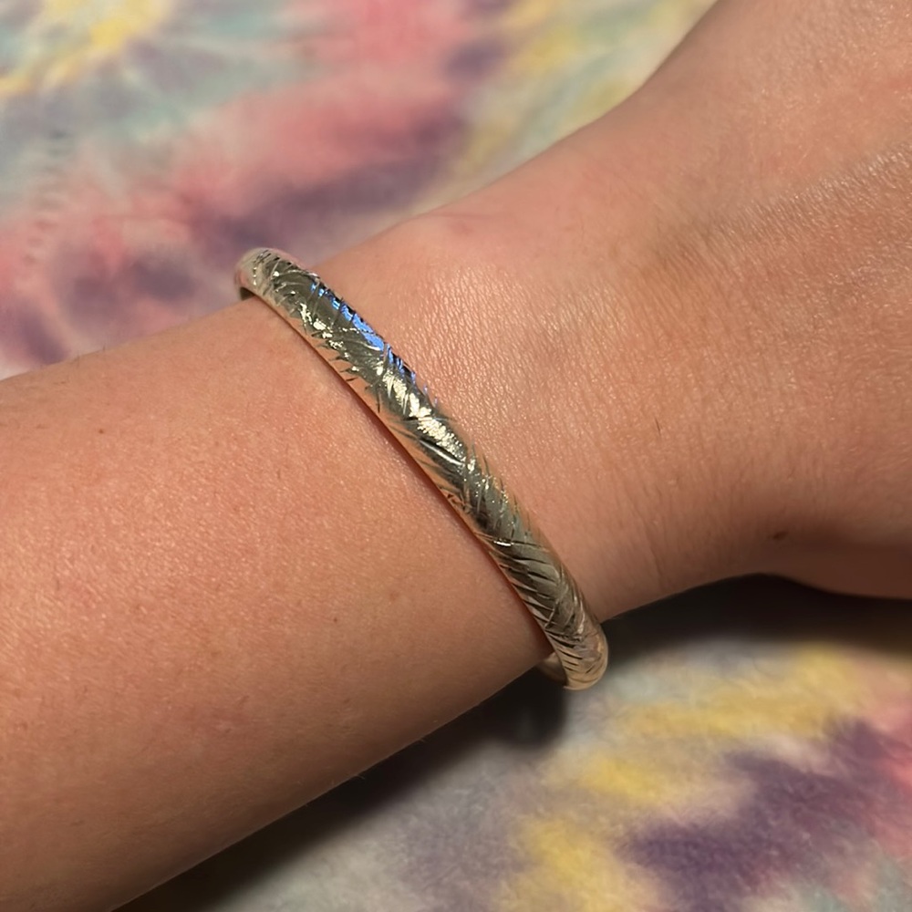Ladies Sterling Silver Cuff Braclet